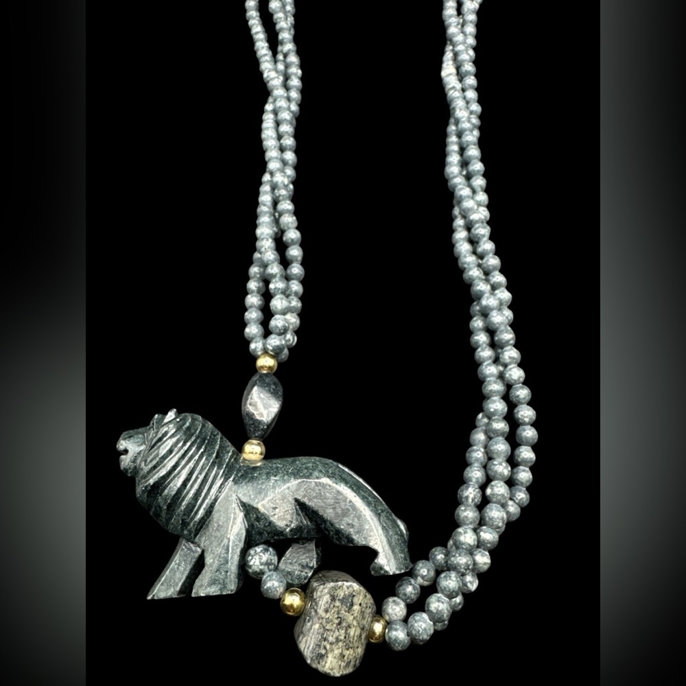 Vintage Shungite and Snowflake Obsidian Lion Multi Strand Necklace 30” - Picture 3 of 5